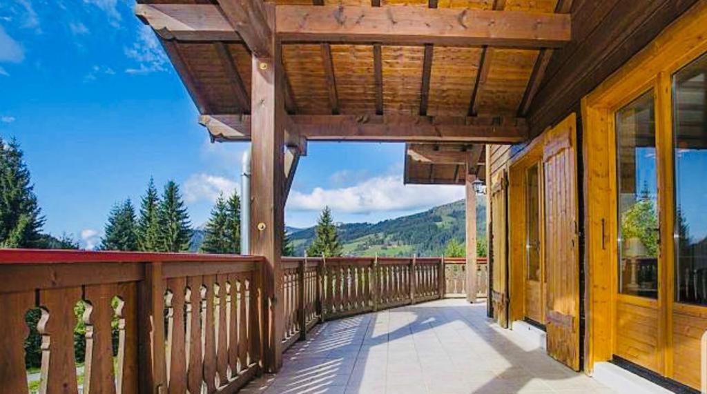 Chalet Le Renard Du Lac Les Gets Exterior photo