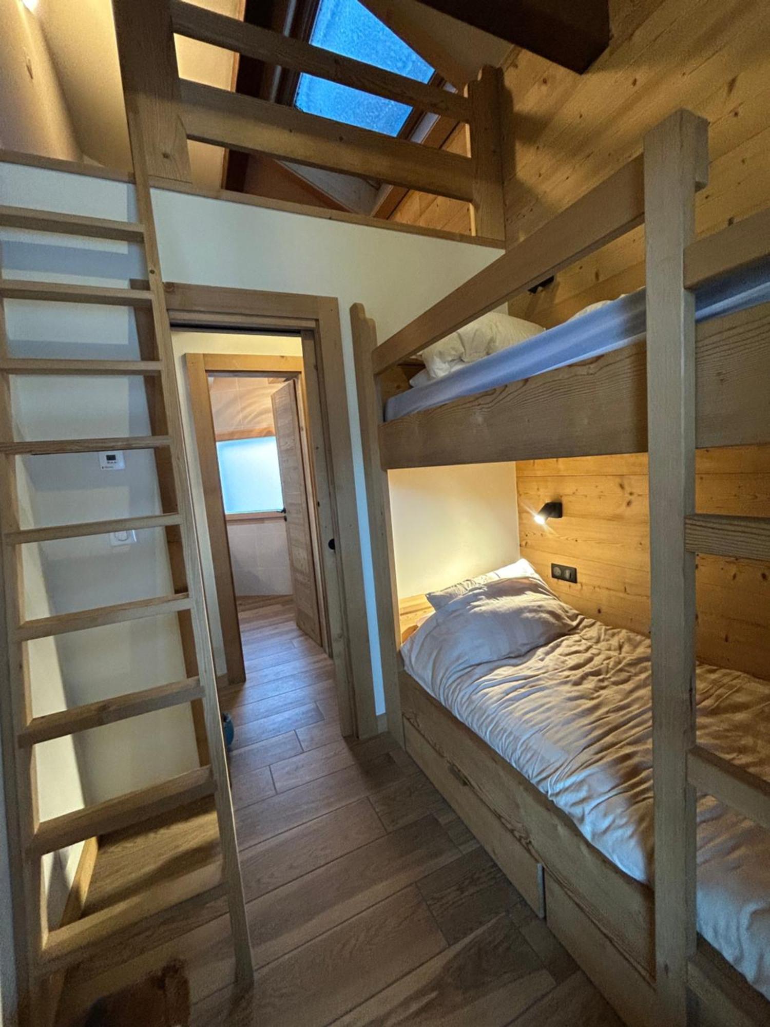 Chalet Le Renard Du Lac Les Gets Exterior photo